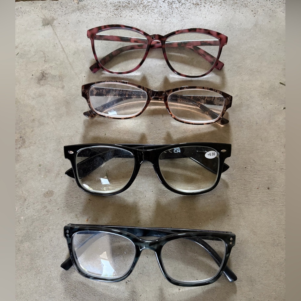 Assorted Reading Glasses Bundle - Black, Tortoiseshell, Red